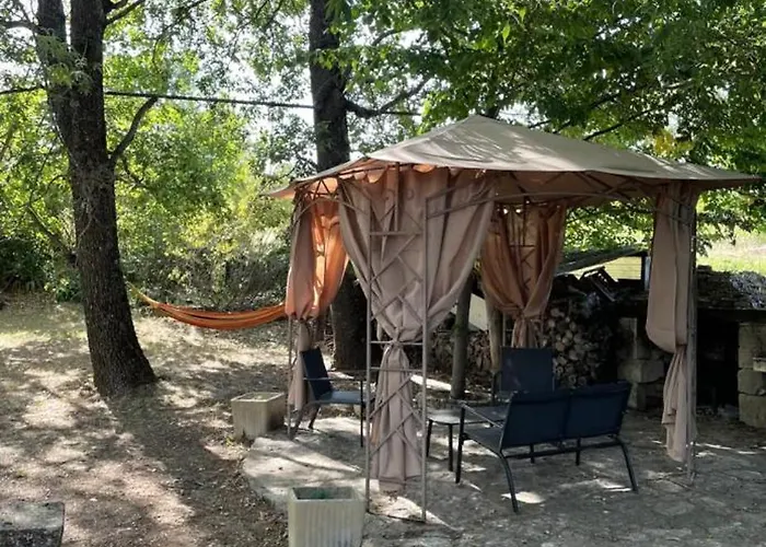 Le Cabanon Hébergement de vacances Mane (Alpes-de-Haute-Provence)