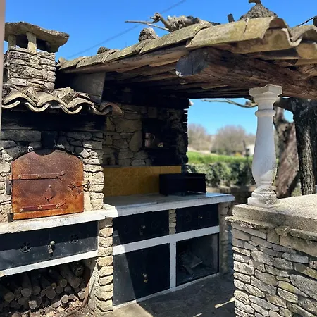 Le Cabanon * Mane (Alpes-de-Haute-Provence)